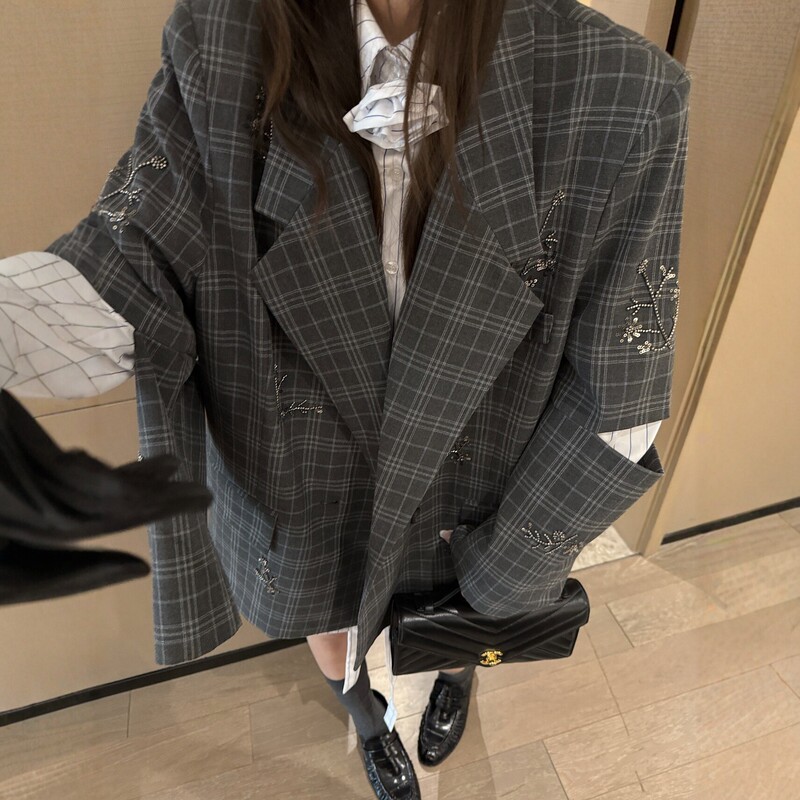 Plaid Beaded Mid-Length Blazer for Women 2026 New Spring Collection Loose Casual Suit Jacket Fashionable Versatile Plaid Beaded Mid-Length Blazer for Women 2026 New Spring Collection Loose Casual Suit Jacket Fashionable Versatile