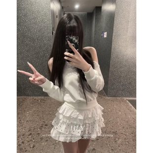 Spring Outfit Set for Women: Faux Two-Piece Off-Shoulder Long-Sleeve Sweatshirt and Cake-Style Half Skirt Fashion Two-Piece Set