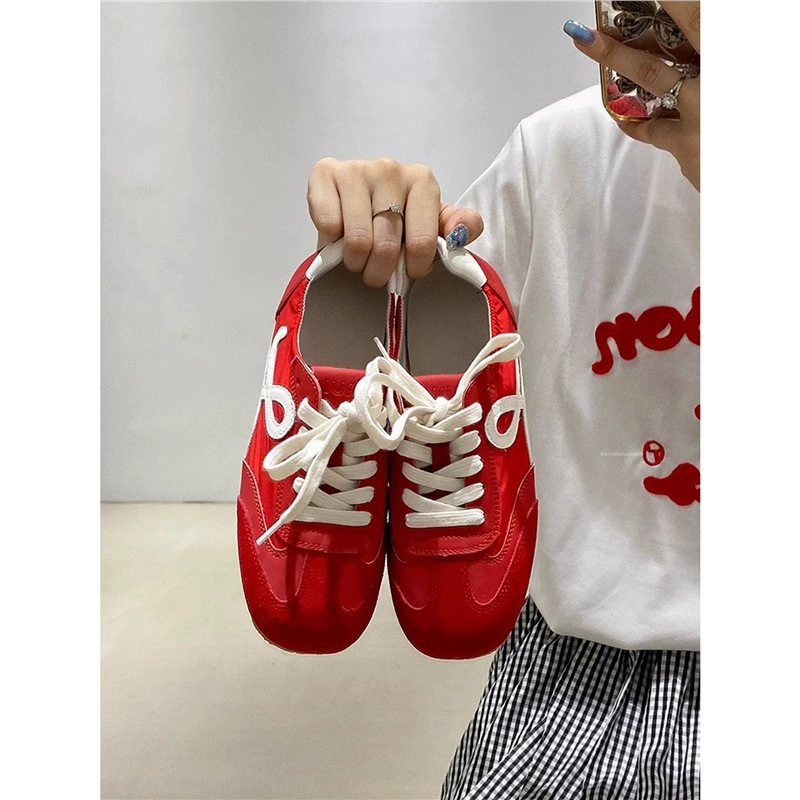 Женские спортивные кроссовки на плоской подошве из натуральной кожи с квадратным носком, лето 2025, новые повседневные универсальные туфли Форрест Гамп, кроссовки для бега и морального развития