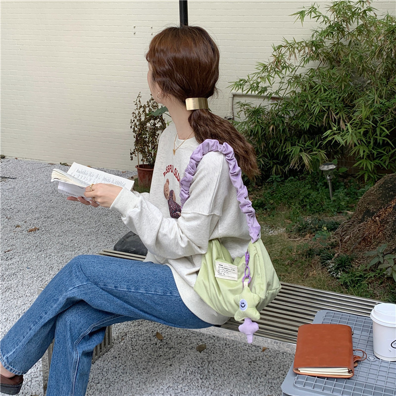 19212 corduroy retro underarm bag, sweet and youthful girl's single-shoulder bag with contrasting colors, cute student square bag undefined