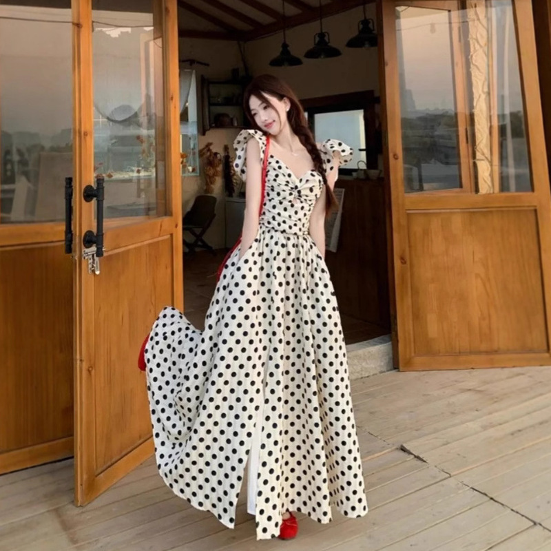 Design Sense Pleated Small Flying Sleeves Retro Polkdot dress Women's Summer Elegant Tight Waist Slimming Seaside Holiday Dress