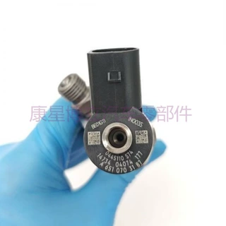 0445110574喷油器总成A6510703187适用于奔驰W447G