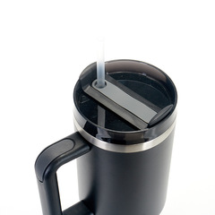 亞馬遜跨境40oz汽車杯手柄保冷吸管冰霸杯304不鏽鋼大容量保溫杯