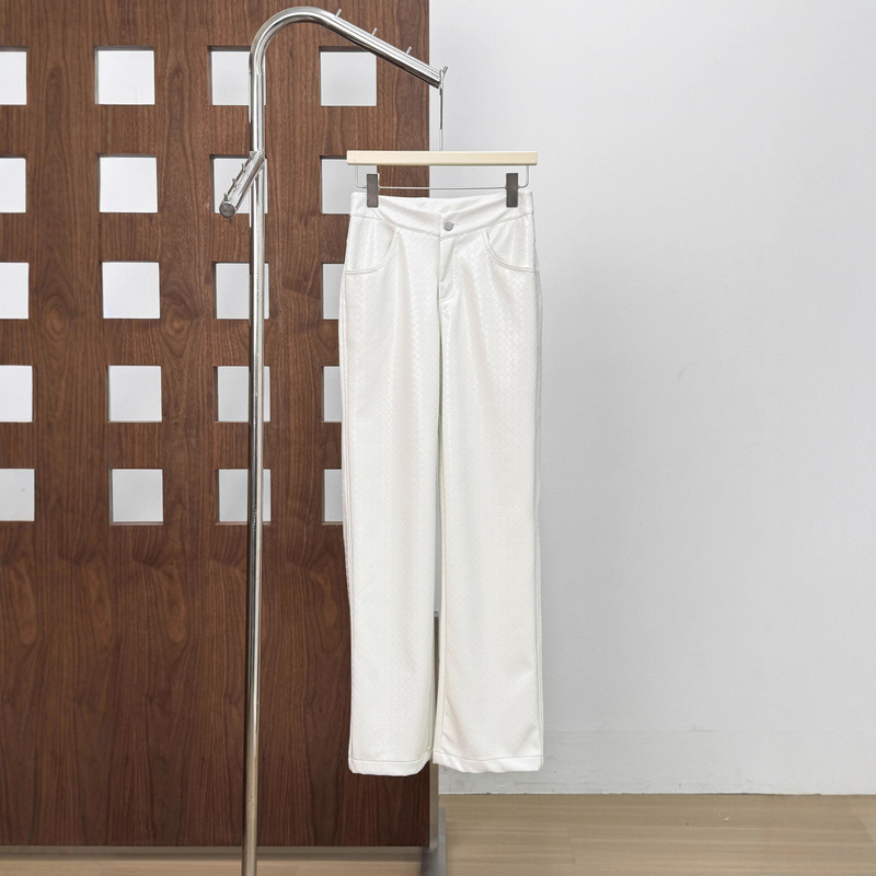 25 New American Retro Sexy High-End White Pu Plaid Leather Pants High-Waisted Straight Casual Pants Pants for Women 25 New American Retro Sexy High-End White Pu Plaid Leather Pants High-Waisted Straight Casual Pants Pants for Women