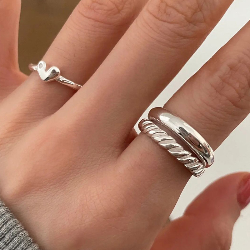 Bague torsadée en pâte frite à double couche de haut niveau en argent sterling pour fille super cool au design de niche coréen_voghion.com