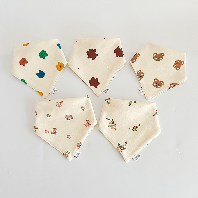 卡其彩熊五条装