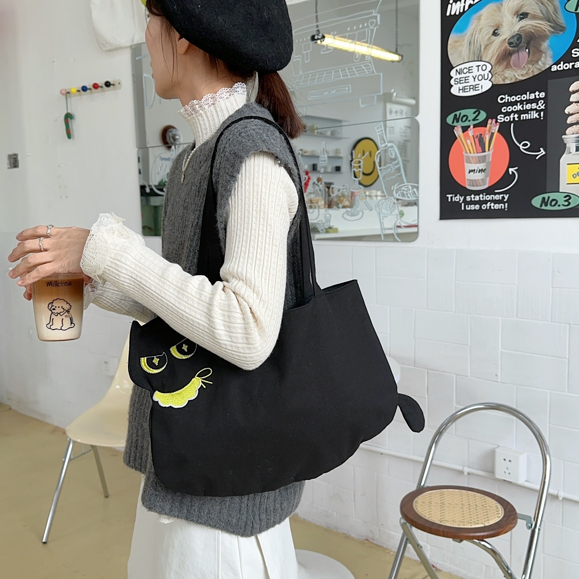 Women's Canvas Cat Cute Square Open Tote Bag display picture 20