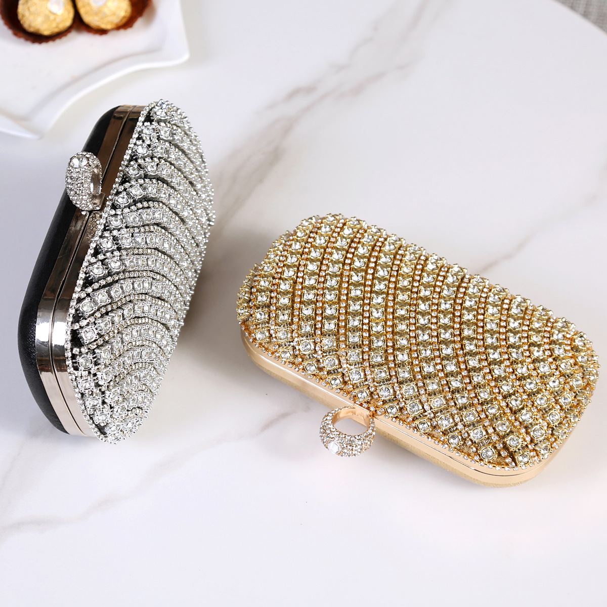 Oval Shape Metal Geometric Diamond Oval Evening Bags