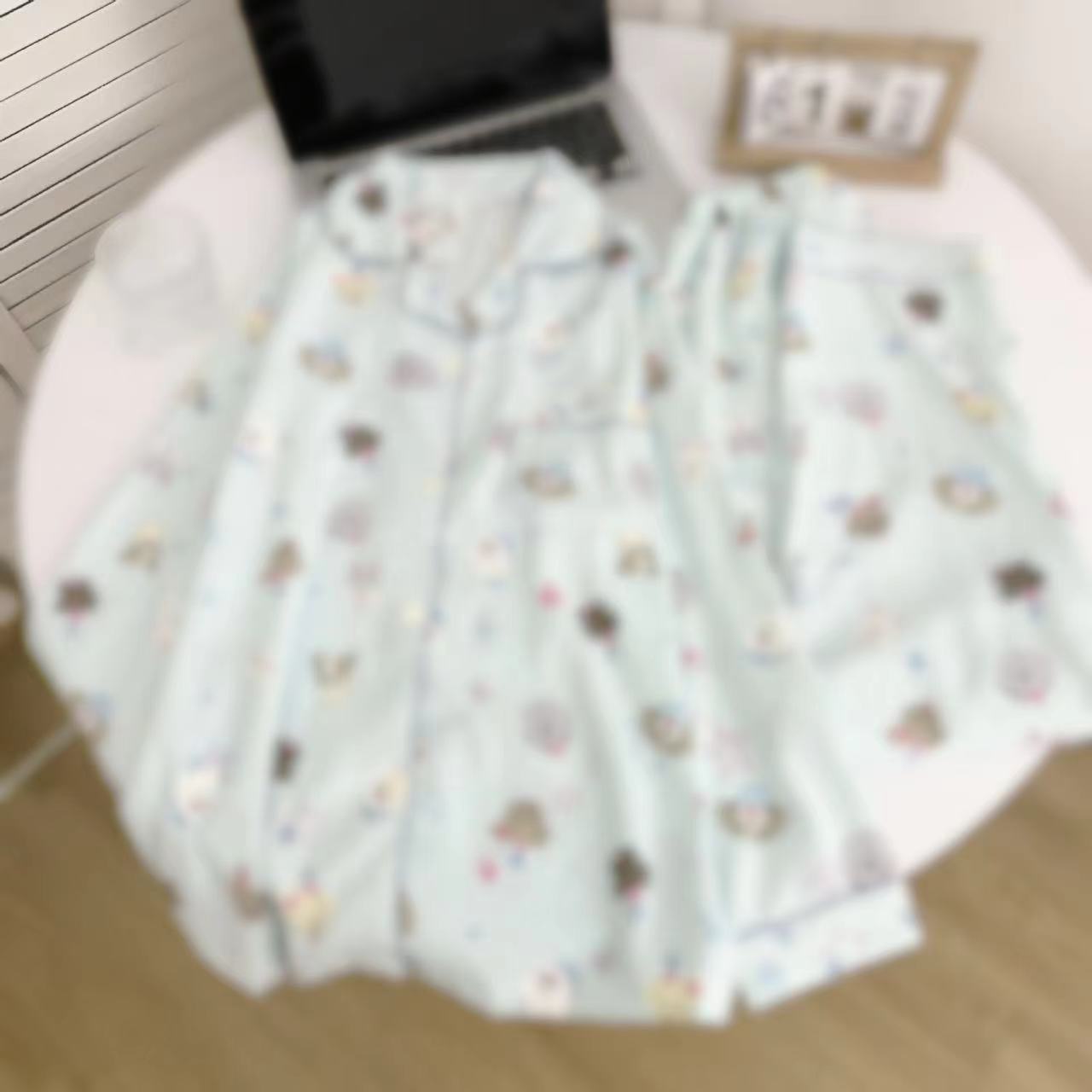 C-파란색 배경 동물 주름 천