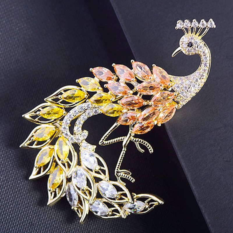 Gradient enamel peacock brooch, a sophisticated and unique accessory for women, perfect for pairing with high-end suits and formal dresses
