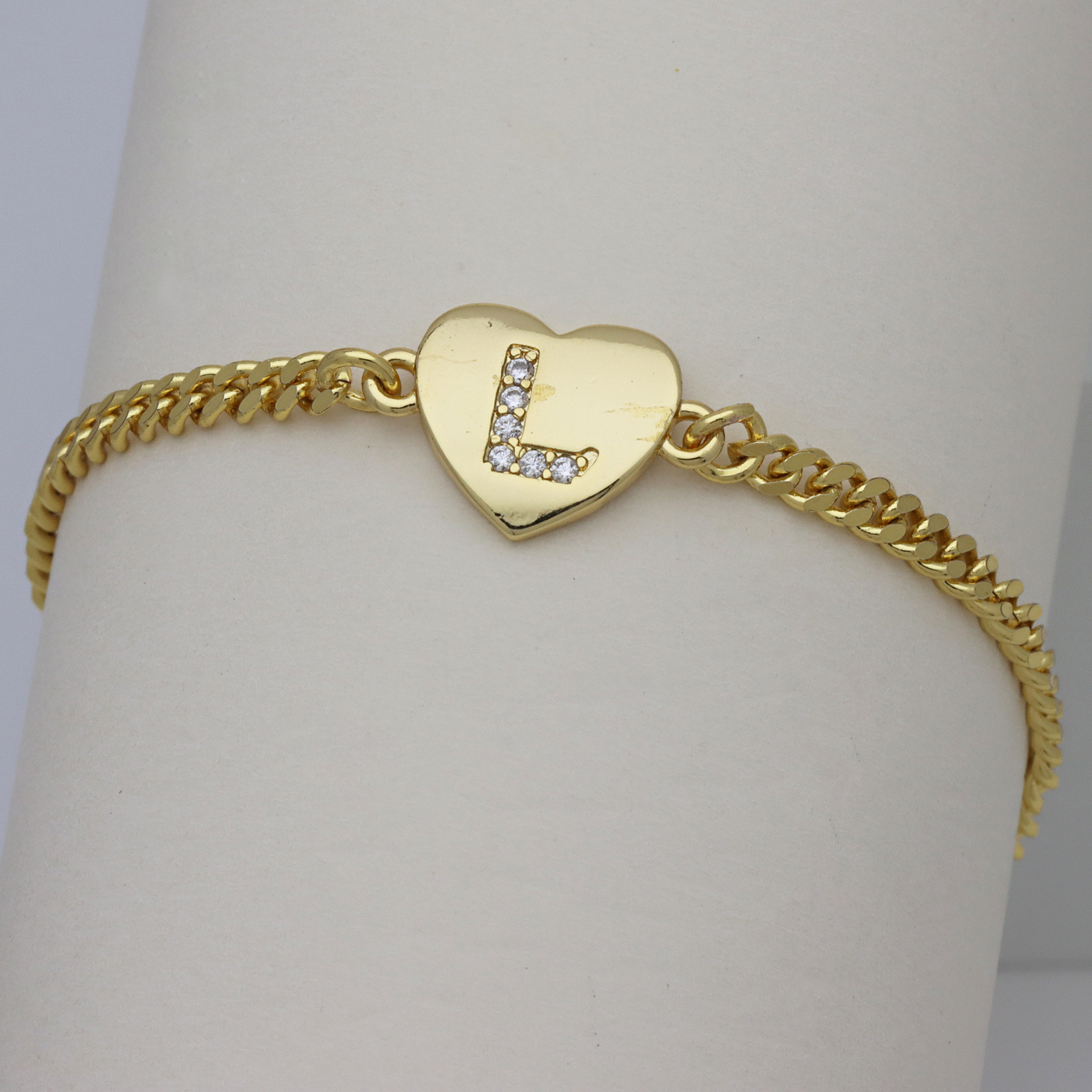 8g Weight Copper Pendant Material Zircon Inlay Material Bracelets Classification Copper Chain Material Cuban Link Chain Curb Chain Chain Type 1 Piece Quantity Holiday, Banquet, Selfie Occasion Copper Material Letter, Heart Shape Pattern All Seasons Season Women's Gender Inlay Design Casual, Elegant, Lady Style Wholesale Jewelry Casual Elegant Lady Letter Heart Shape Copper Zircon Inlay Bracelets Cuban Link Chain Curb Chain 17