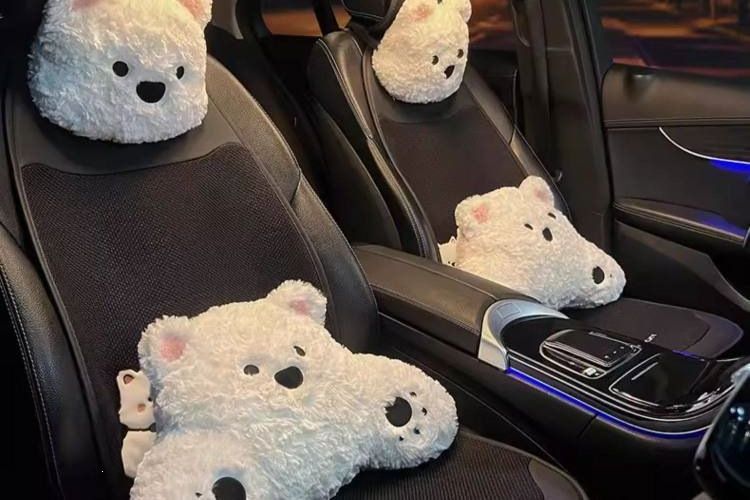 Interior 2026 Asian linen car seat cushion, suitable for all seasons, breathable, high-quality car seat pad, new cartoon cute design