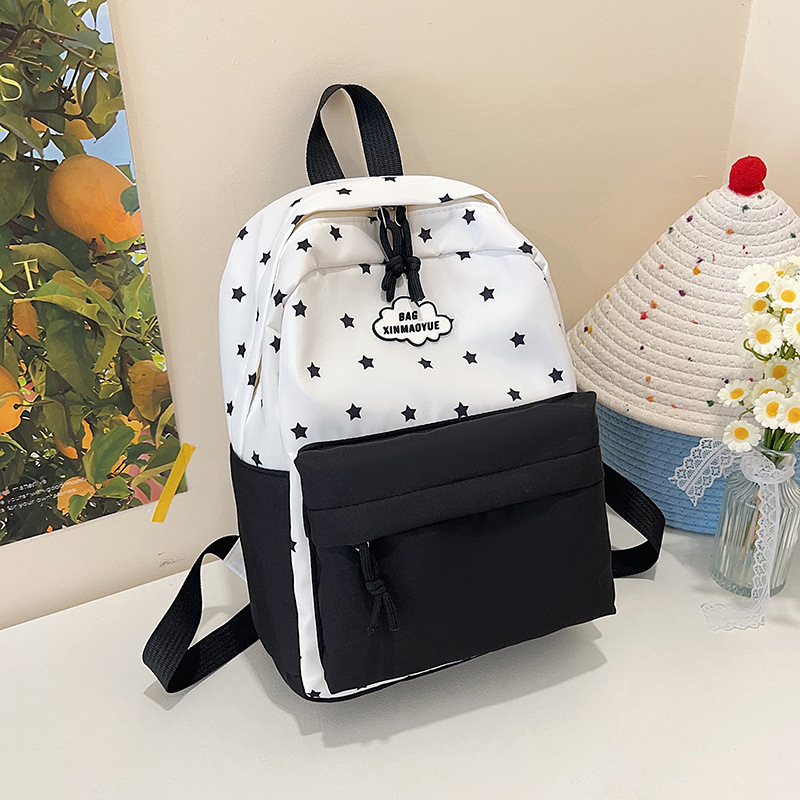 Inswind pequeño corazón de niña fresco bolsas escolares estudiantes de secundaria secundaria bolsas de hombro de color chocantes chicas viajan mochila ligera