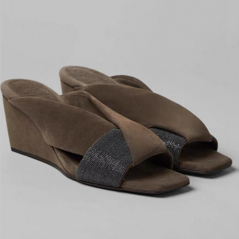 High-Definition Version of Bc Summer New Luxury Bead Chain Suede Wedge Square Toe Sandals for Women Comfortable Cross-Strap High-Heeled Slippers