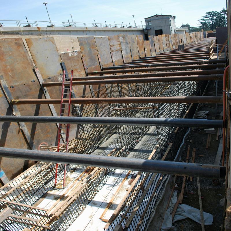 油罐外壁防腐涂料，汾阳堂油罐外壁防腐涂料，秉承低碳的发展理念