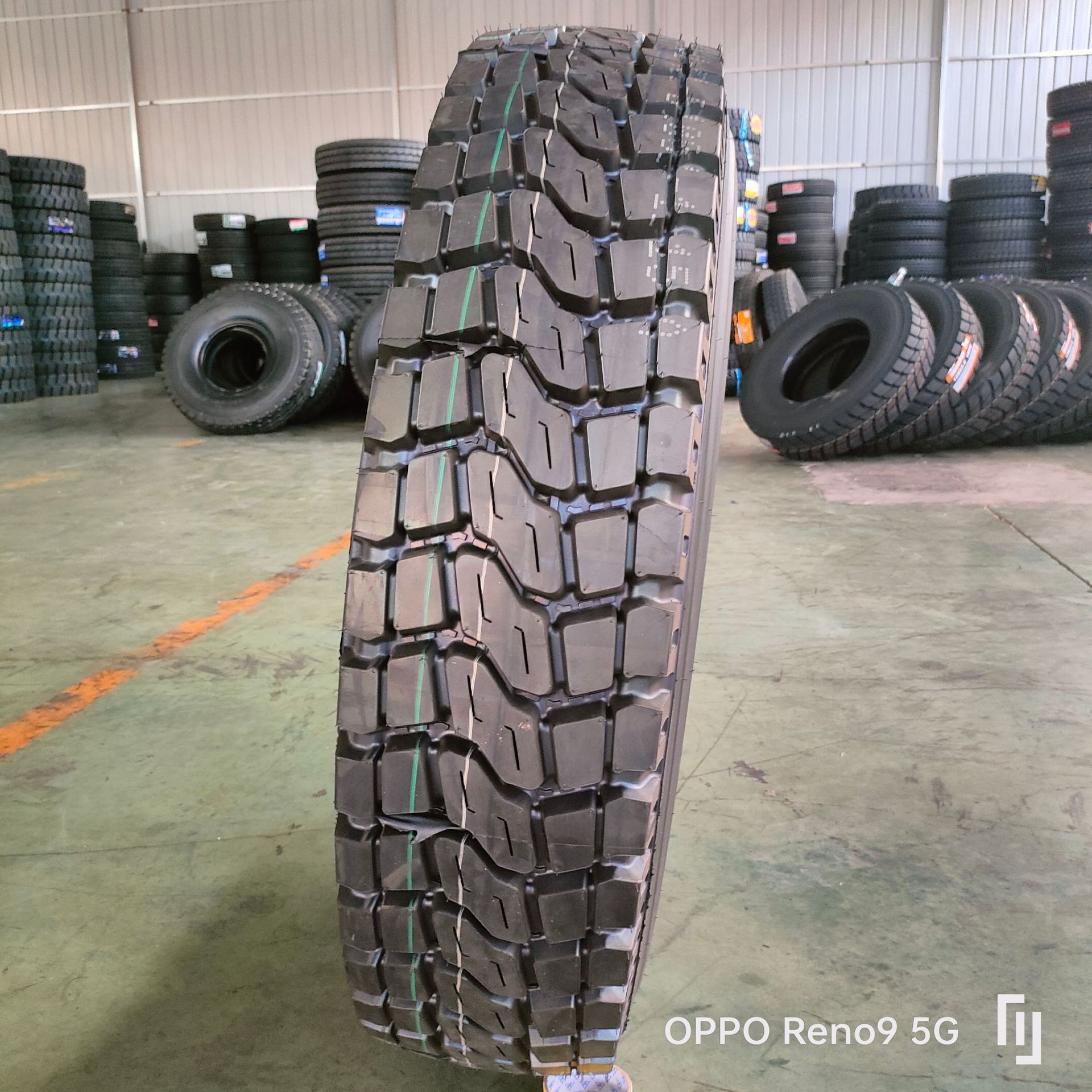 全新钢丝轮胎1200R20HS918货车卡车工程车载重轮胎现货批发量大优