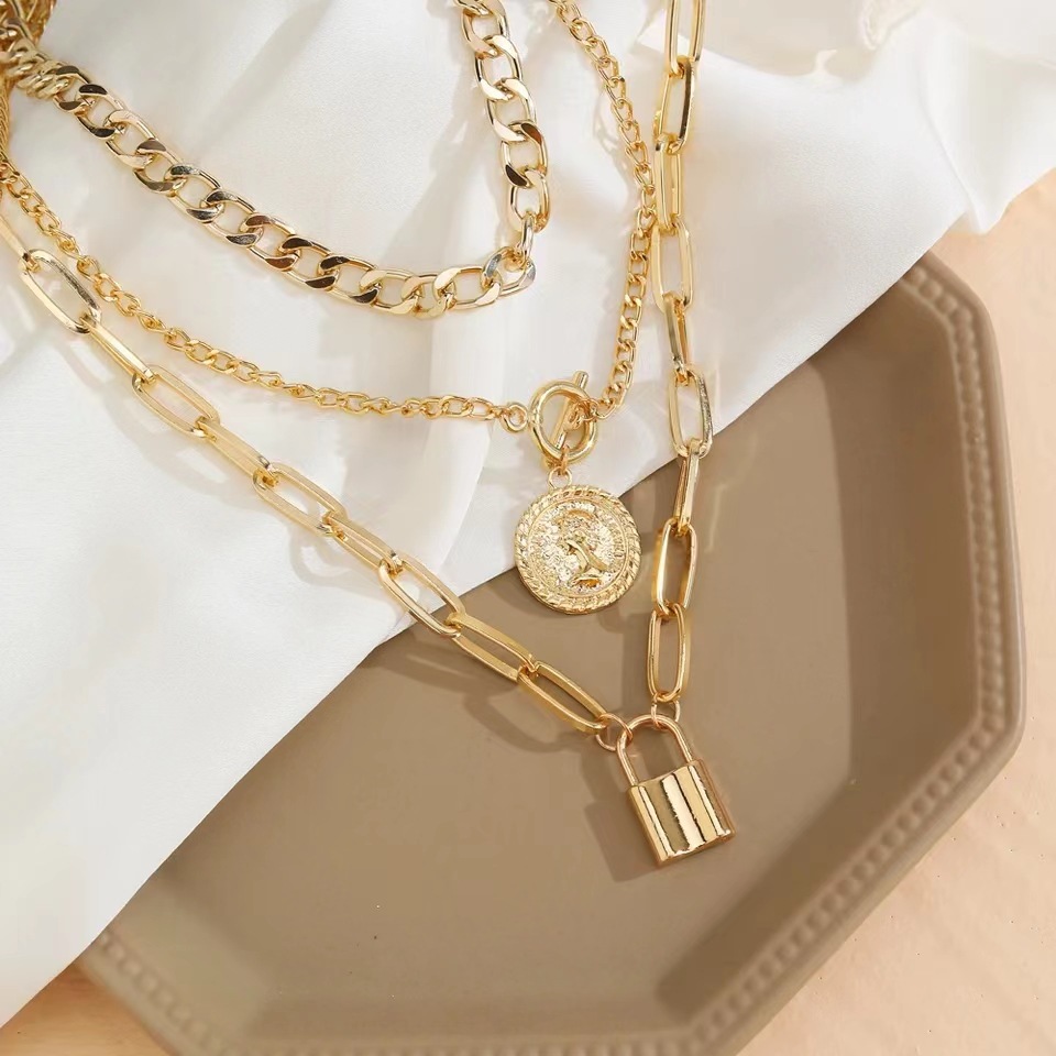 Alloy Material Lock Pattern Streetwear Lock Alloy Plating Women's Layered Necklaces