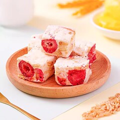 夜食、イチゴ、ヤギミルク、スノーフレークビスケット、個包装シャキーマ、おせちスナック、ナッツ