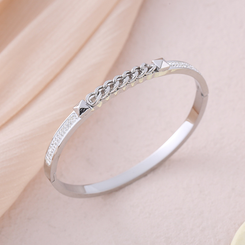 Women'S Gender Plating, Chain, Inlay Design Casual Simple Style Solid Color Stainless Steel Plating Chain Inlay Rhinestones Bangle