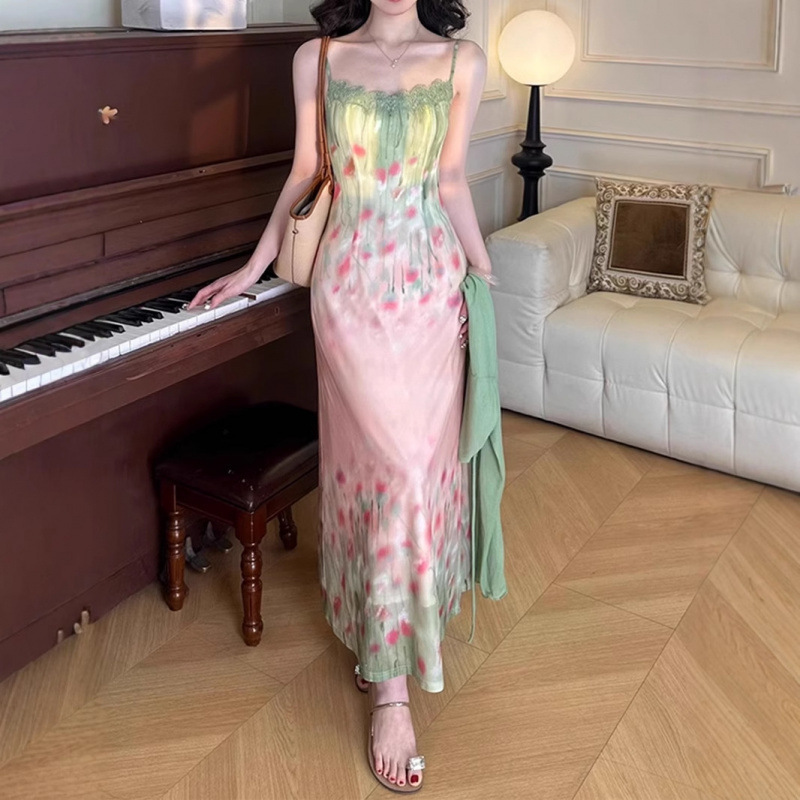 法式复古气质方领吊带裙秋夏温柔风高腰露背碎花连衣裙女|undefined