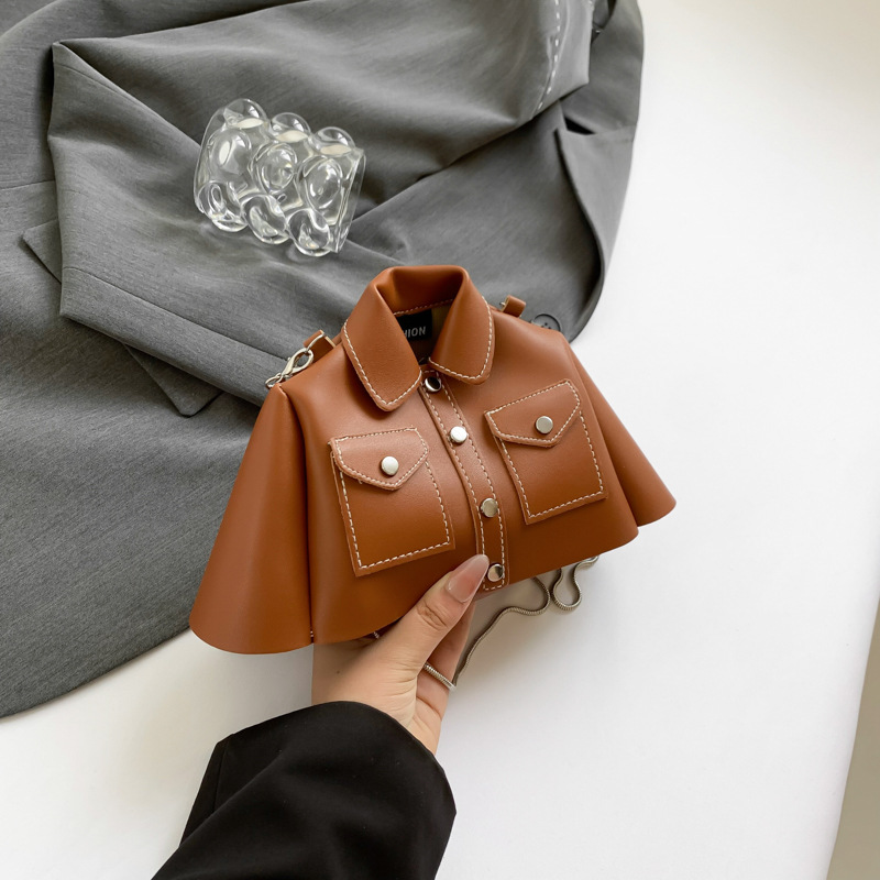 Camisas en forma de bolsas 2024 nuevo verano dopamina vestir con color caramelo nicho de diseño sensación de moda