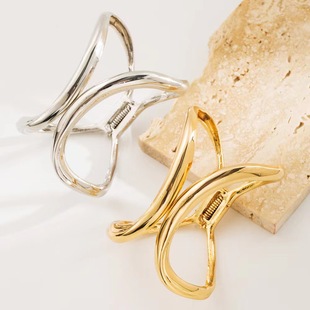 ��ʽС���߼����َ׺��pC�������CŮ�p�ݸ߼�����Ȧ�r���������C