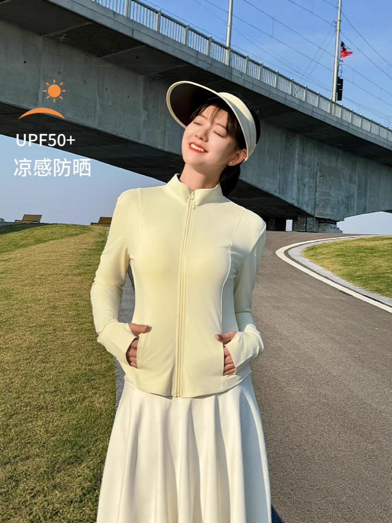 Breathable summer shirt