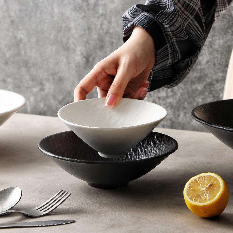 Vajilla de cerámica de patrón de roca tazón de alivio de color sólido en blanco y negro hogar tazón de arroz de alta apariencia tazón de sopa restaurante cubo tazón de fideos