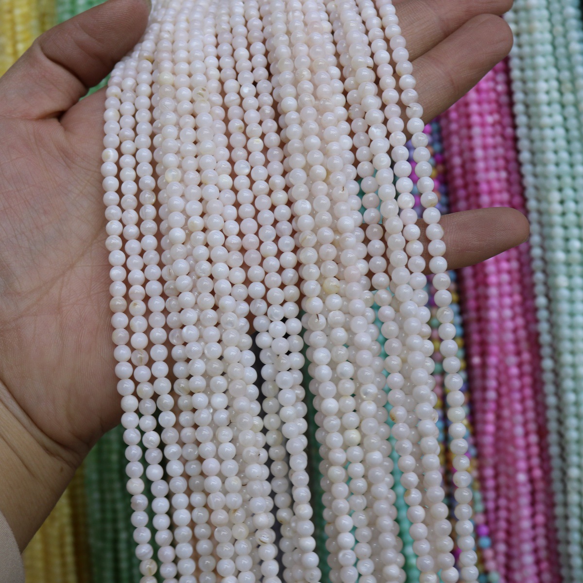 Conchas de agua dulce naturales cuentas mixtas de color 4mm color monocromático bolas perlas sueltas diy joyería accesorios joyería al por mayor image 45