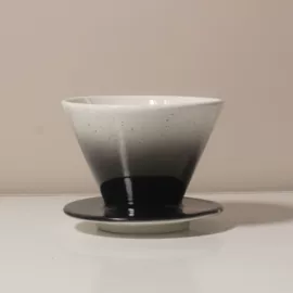 咖啡杯;陶瓷杯;咖啡过滤器