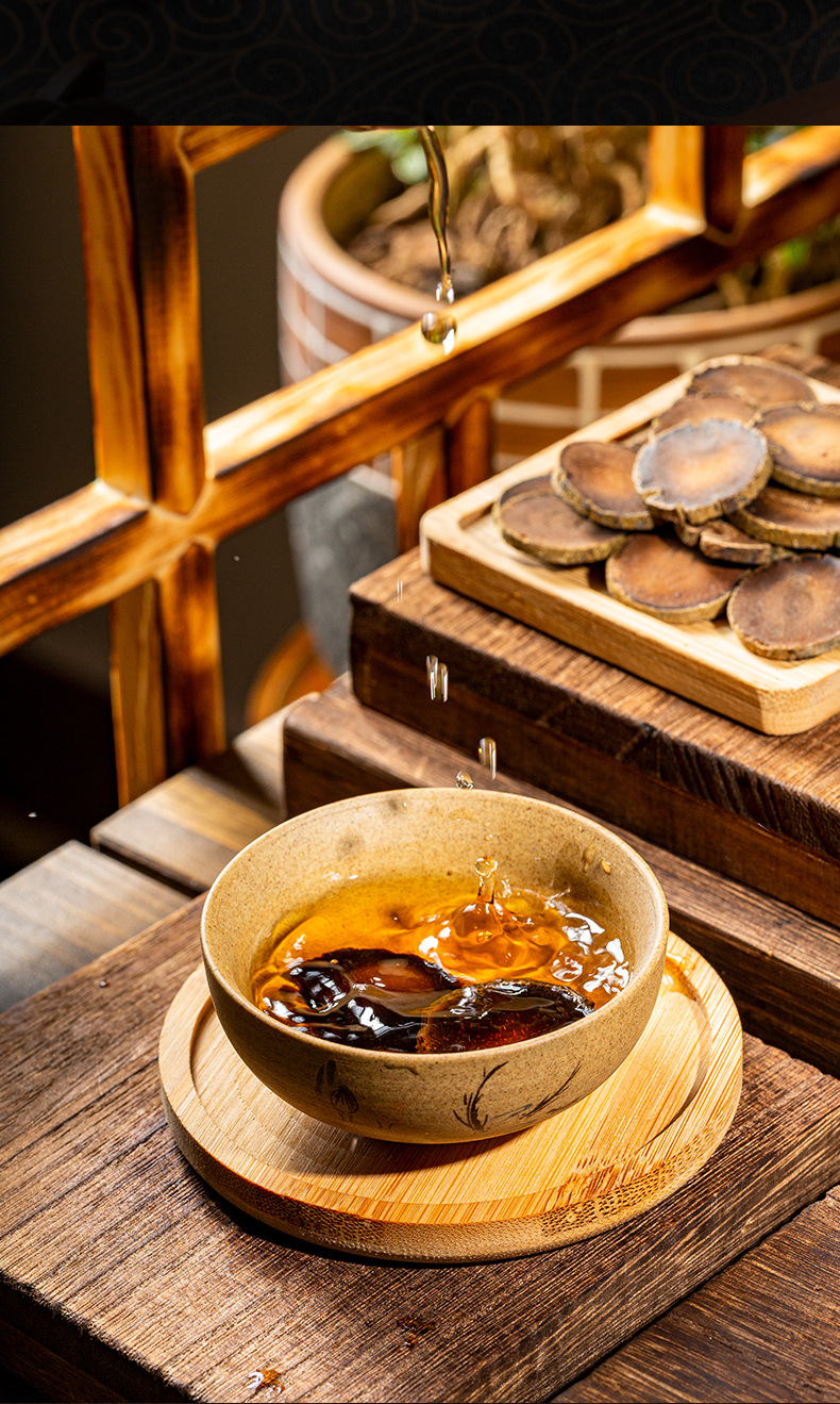 Huazhou Hua Ju Hong Slices 125g Jar Aged Tree Exocarpium Citri Grandis Traditional Herbal Tea Slices in use