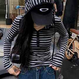 8888 拉架 条纹长袖T恤女秋新款韩系辣妹连帽修身性感上衣潮