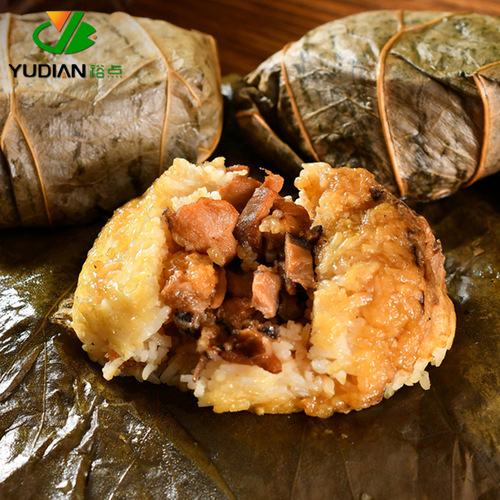 Lotus-flavored glutinous rice chicken zongzi convenient quick meal breakfast semi-finished product, heat and eat, Guangdong morning tea snack rice package