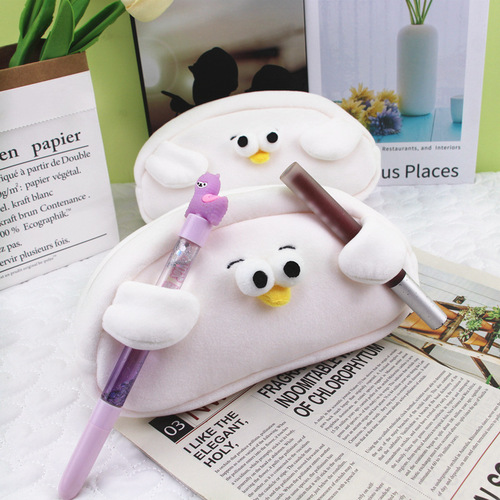 Seagull pencil bag, funny niche pencil bag, sand sculpture plush stationery bag, large capacity milkfu ins style student storage box