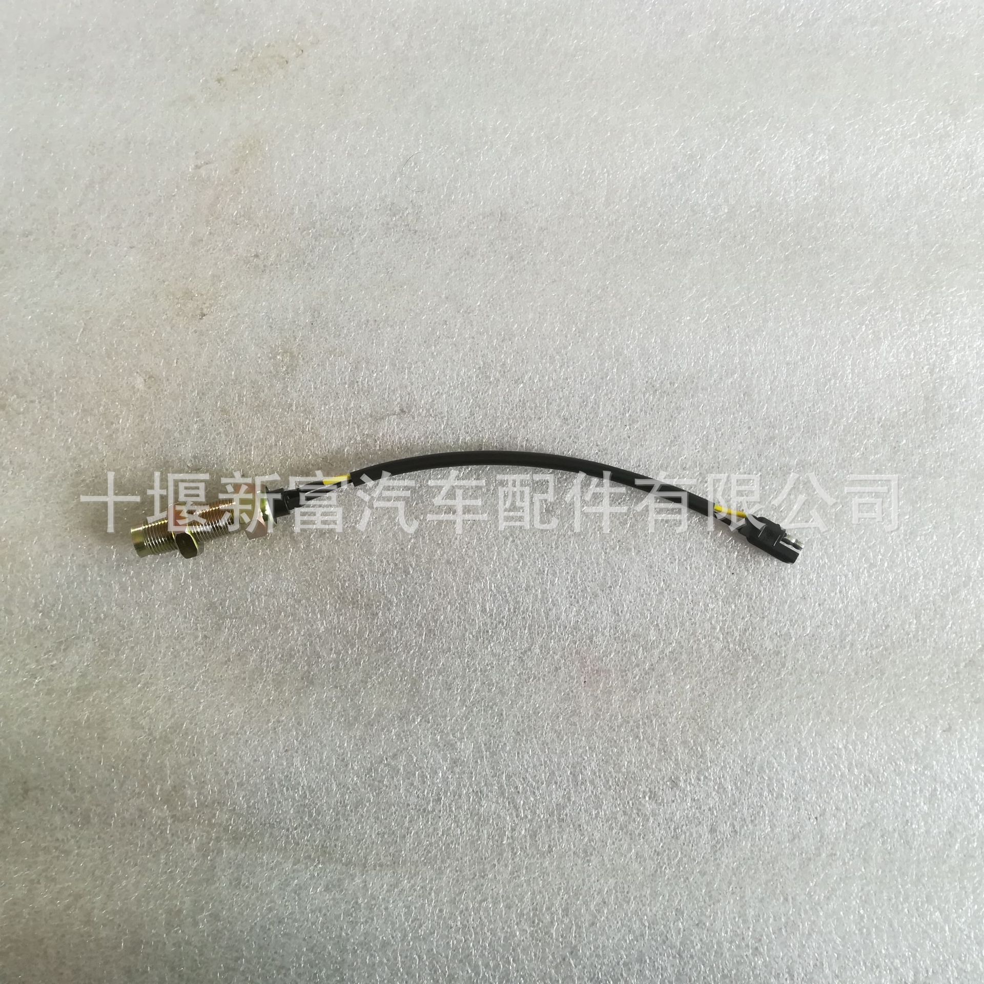 适配康明斯6L8.9发动机配件3971994转速传感器