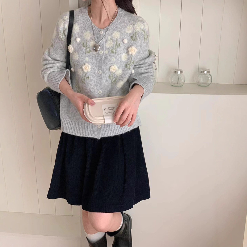 温柔风毛衣外套秋冬新款女装高级感宽松清新甜美花朵针织开衫上衣|undefined