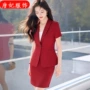 短袖显瘦夏季修身裙子