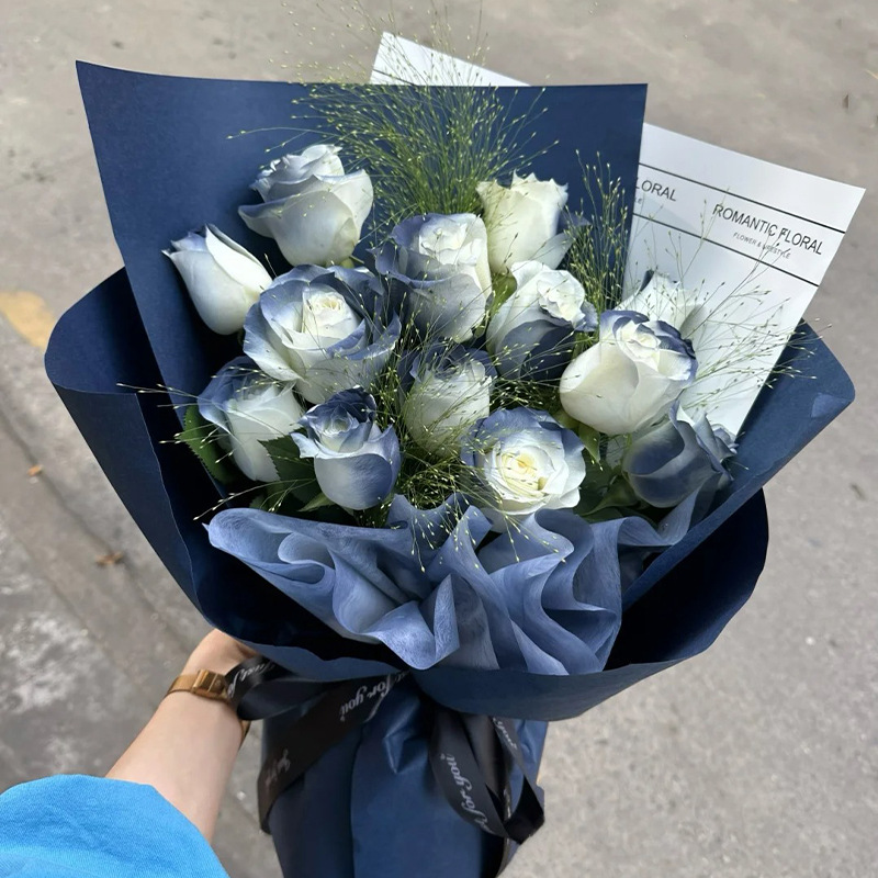 Klein azul ramo de papel de embalaje azul papel de arte al óleo estilo flor embalaje material DIY hecho a mano
