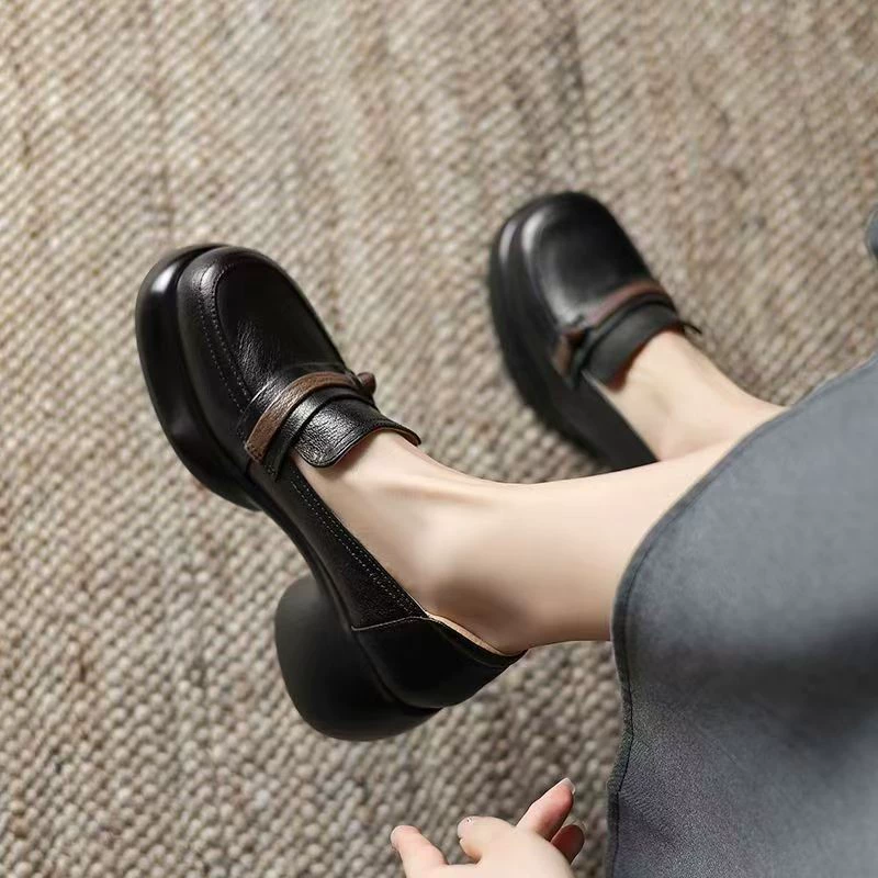 Женские ретро-лодочки на плоской подошве, осень 2025, из овчины первого слоя, на толстой подошве и толстом каблуке, средней длины, в британском стиле, маленькие кожаные туфли