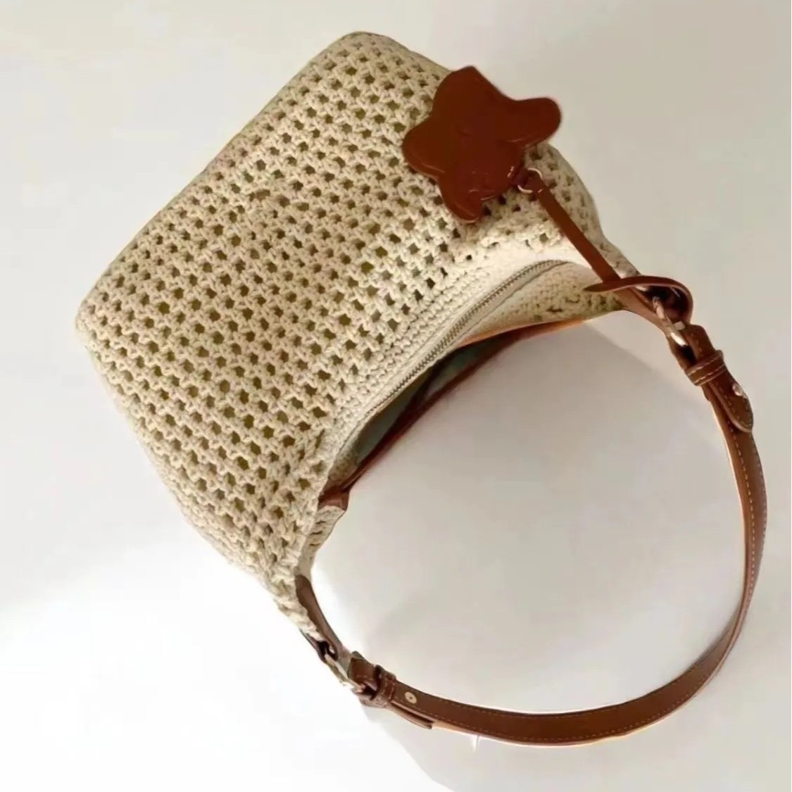Casual Moment Tote Underarm Bag Women's 2025 Summer Commuting Lazy Style Beach Woven Bag Shoulder Crossbody Bag