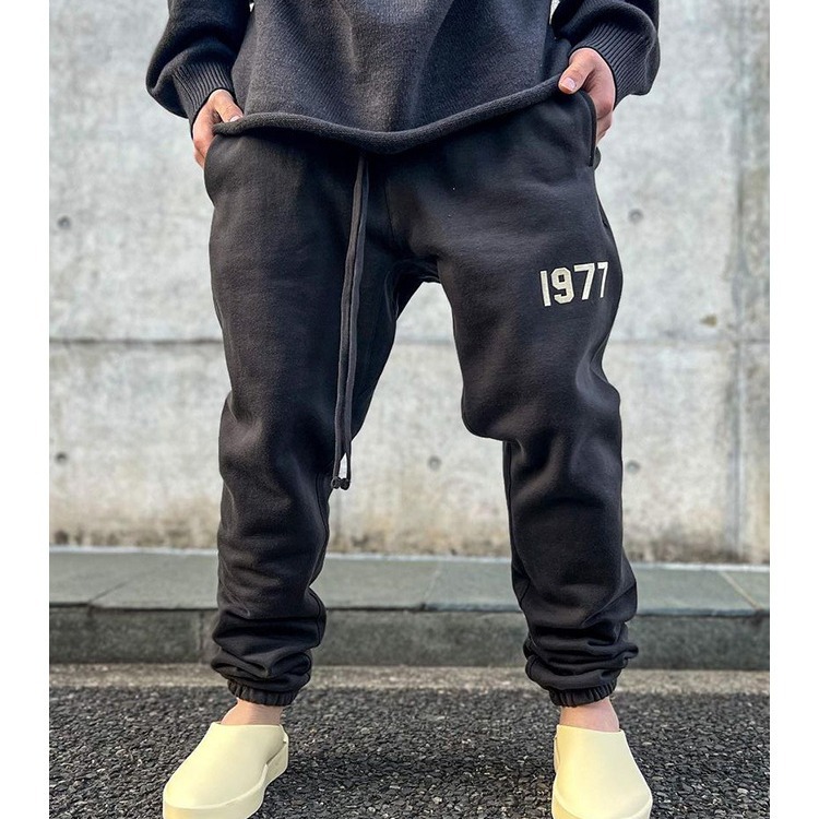 1977 Flocked Sweatpants, ESSENTIALS American Street Style Men's Trendy High Street Long Pants, Tapered Cropped Pants