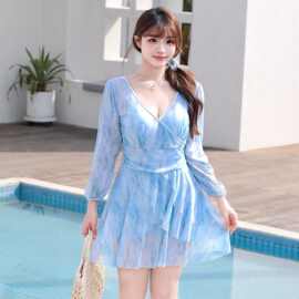 泳衣女款胖MM大码游泳衣连体裙式保守遮肉显瘦2026新款高级感泳装