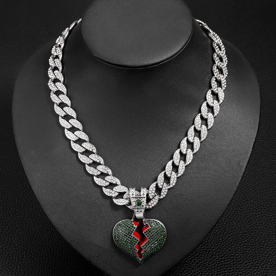 Street hip-hop style, personalized dark green split heart pendant, 15mm watch buckle, Cuban necklace_voghion.com