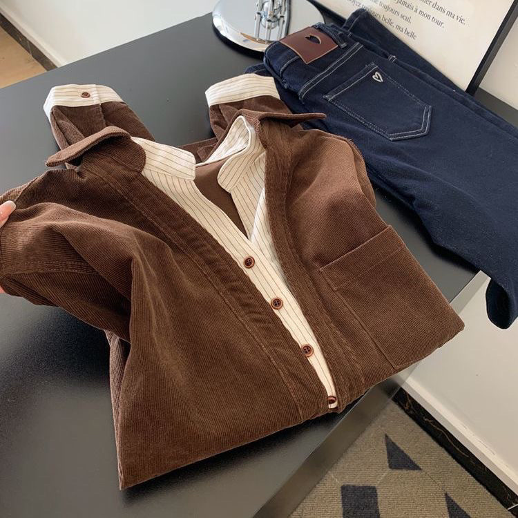 Fake two-piece color-blocked long-sleeve shirt for women, new autumn and winter style, unique design with Maillard color scheme, loose pullover shirt