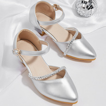 2025秋季新款鞋子女宝高跟粗跟舒适尖头中空水钻可爱时尚女童凉鞋