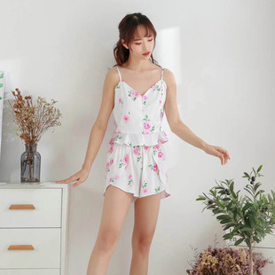 �S�����lС����ӡ�����һ�ĵ�����ѝ�Ҿӷ�Ůʿ��ɫ�Ը�˯�´��N