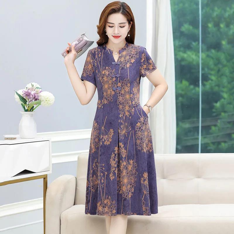 Plate Buckle Ice Silk Large Size Cheongsam Dress Women's Mid-Length Summer Mother's Wear Fashionable Age-Reducing Short-Sleeved Skirt with Large Hem Plate Buckle Ice Silk Large Size Cheongsam Dress Women's Mid-Length Summer Mother's Wear Fashionable Age-Reducing Short-Sleeved Skirt with Large Hem