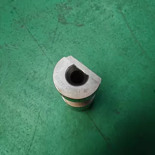 Shantui SE215 excavator drive axle parts GB297-33115 GB297-33116 bearings