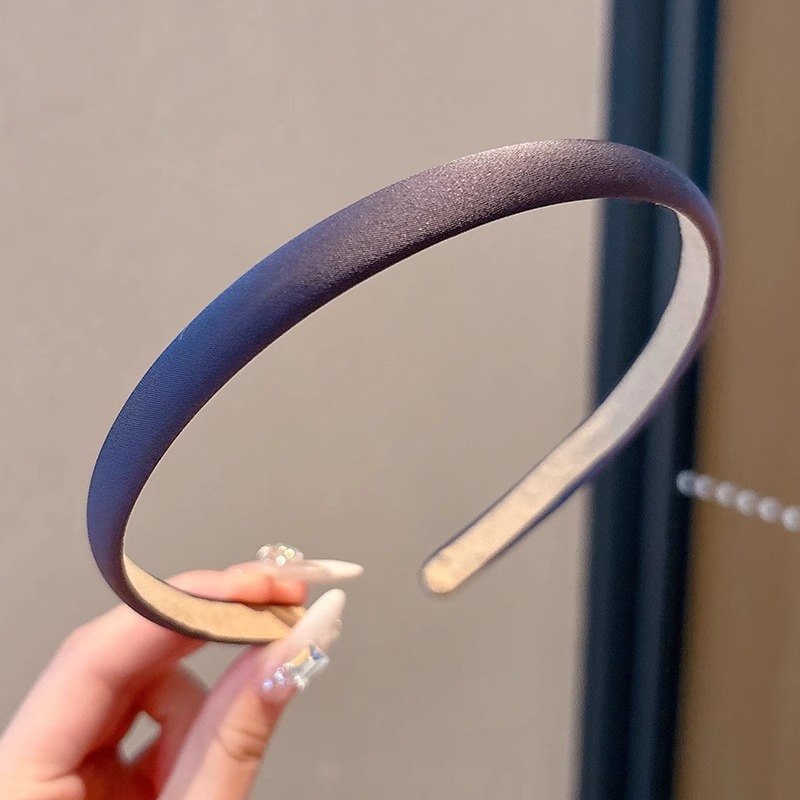 Retro coreano simple arco de cabello con arco de cabello alto cráneo sensación de alto grado otoño y invierno nuevo tipo de arco de cabello gris