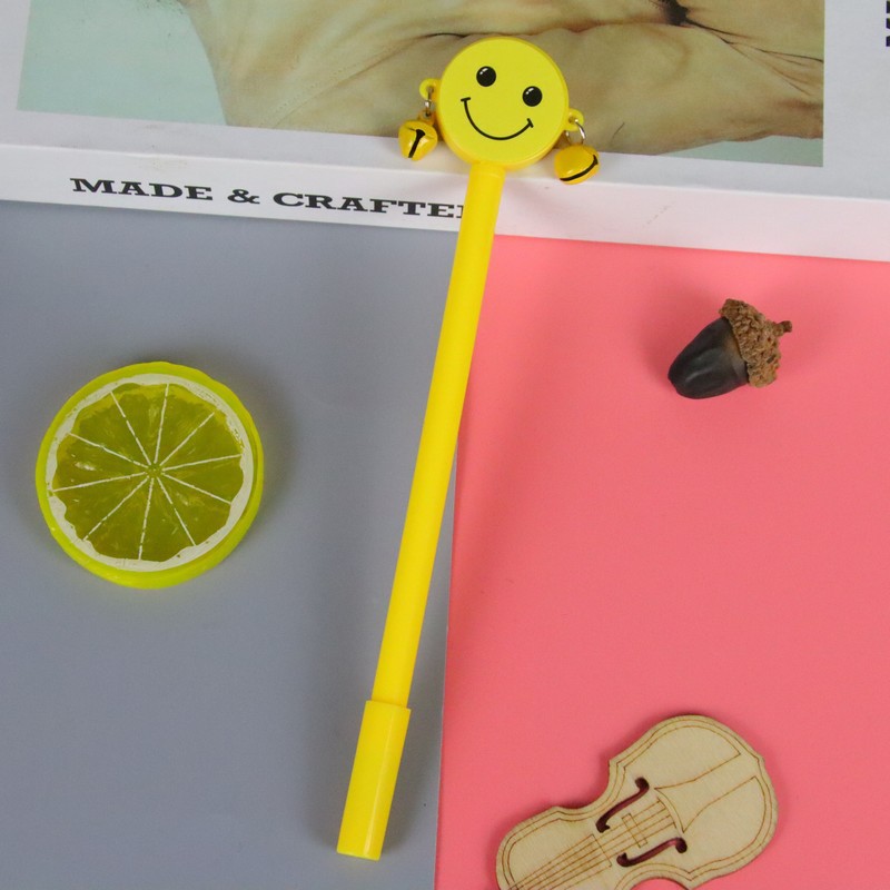 Dibujos animados cara sonriente expresión sonajero pluma de gel lindo estudiante campana colgante pluma creativa premio regalo pluma de agua